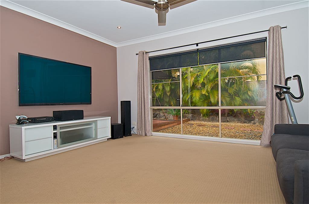 93 Arun Drive, Arundel QLD 4214, Arundel - Thumbnail 6