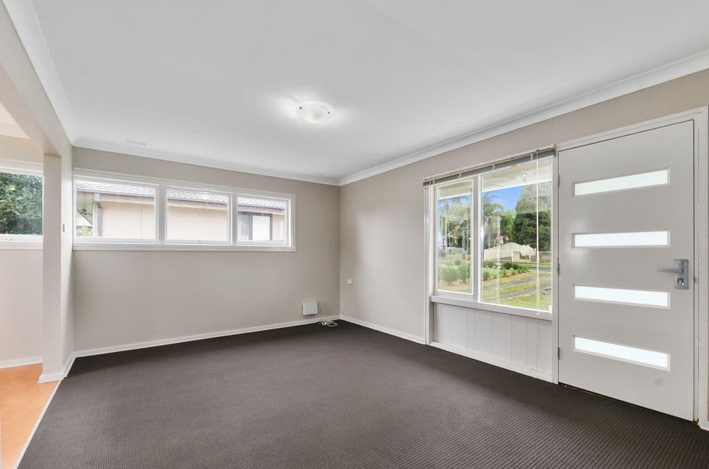 15 Kurrawa Crescent, Koonawarra - Thumbnail 2