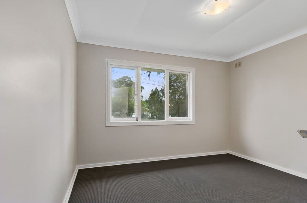 15 Kurrawa Crescent, Koonawarra - Thumbnail 5