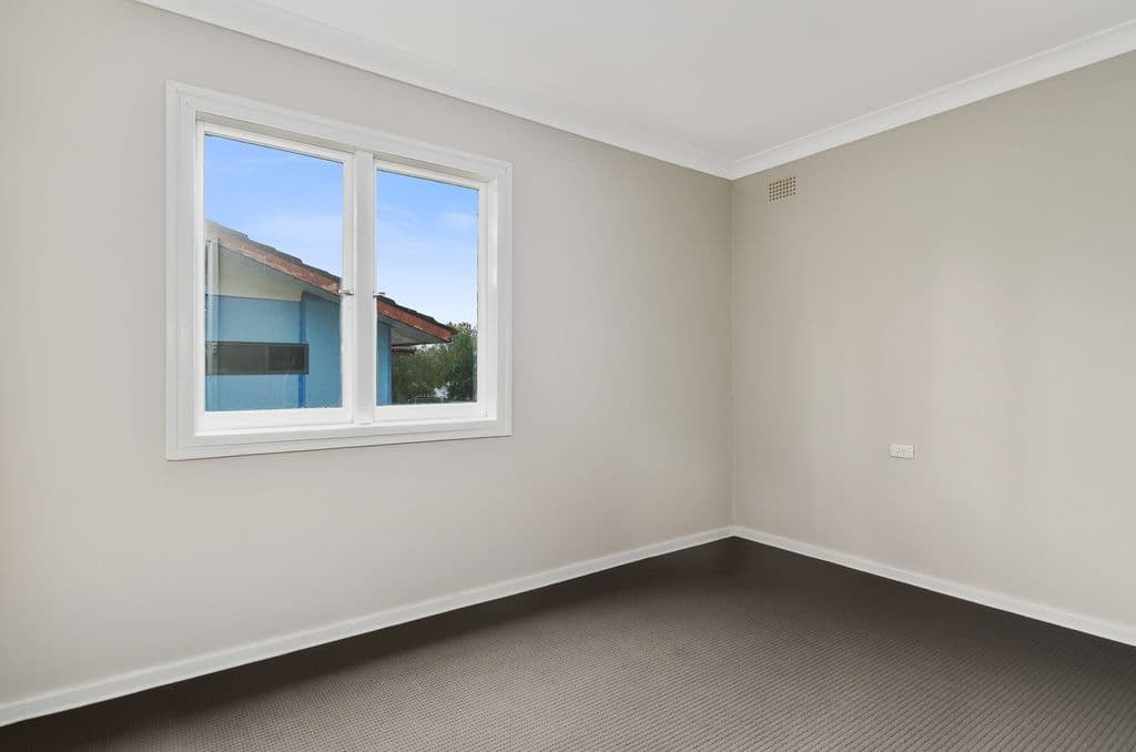 15 Kurrawa Crescent, Koonawarra - Thumbnail 6