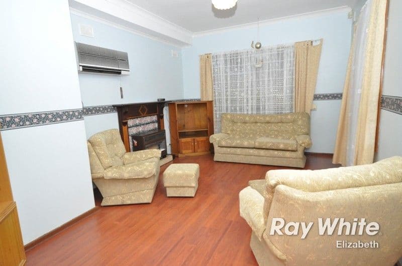 16 Berberis Street, ELIZABETH VALE SA 5112, Elizabeth Vale - Thumbnail 2