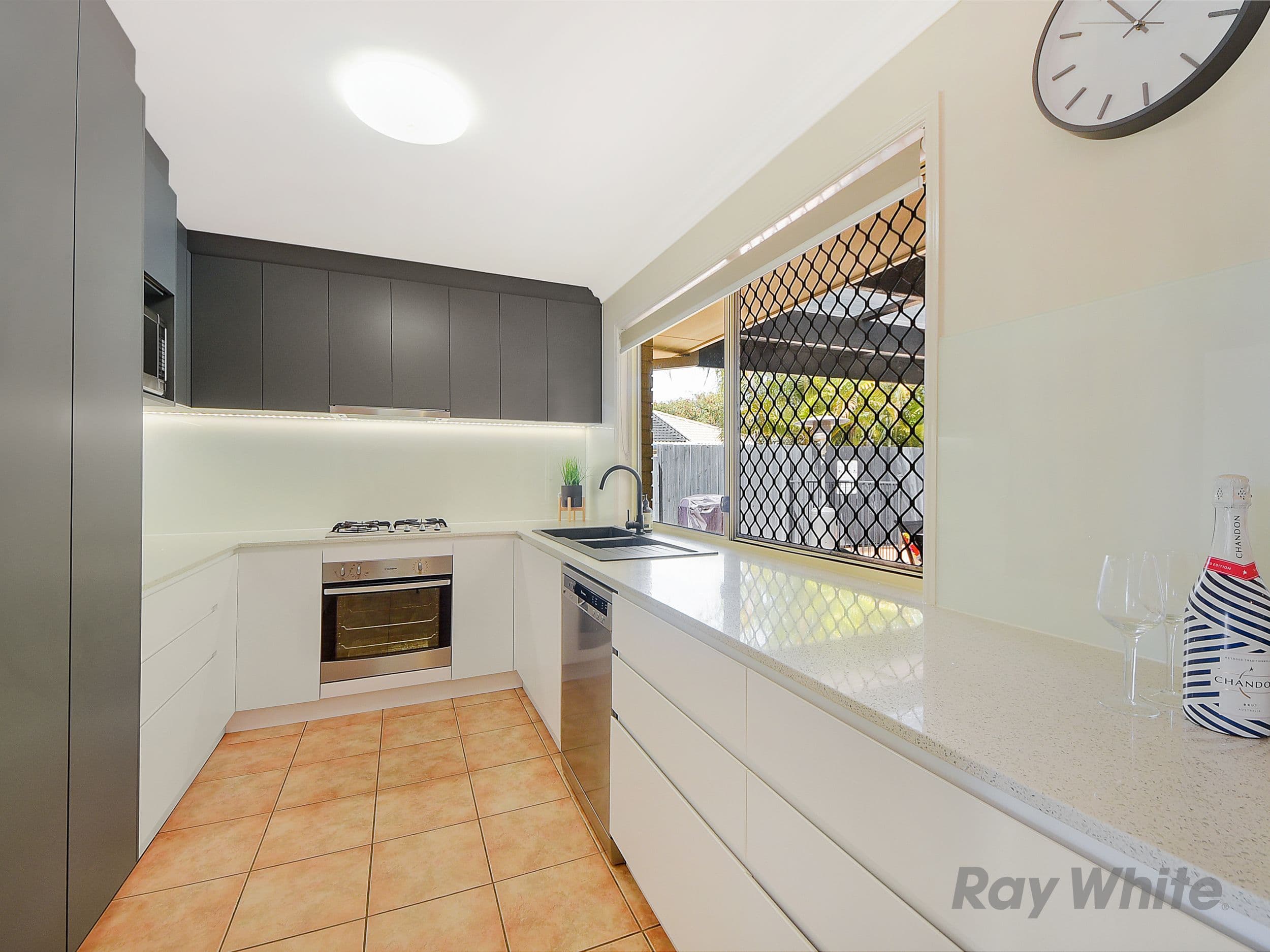 10 Cooper Court, Murrumba Downs QLD 4503, Murrumba Downs - Thumbnail 2