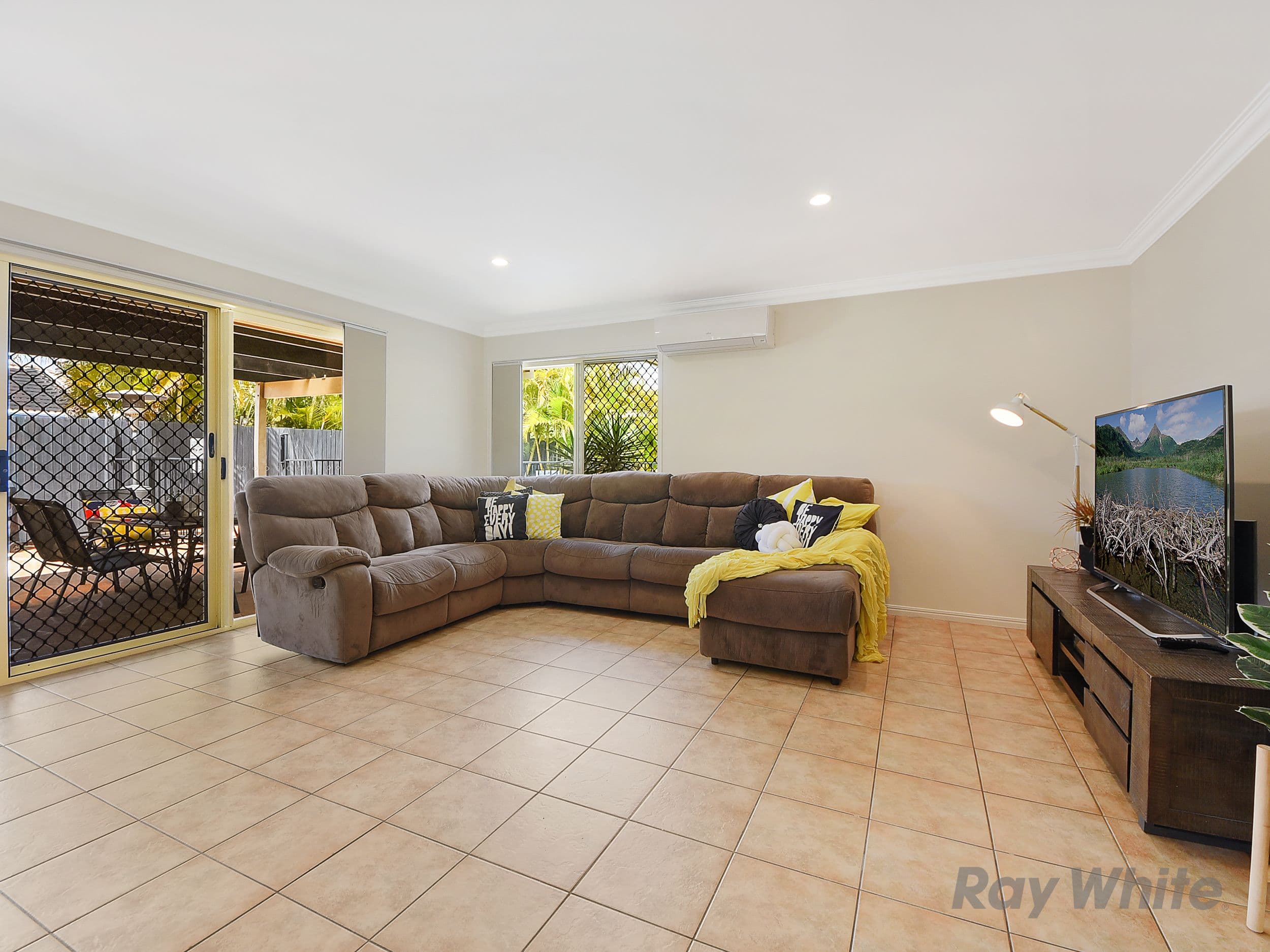 10 Cooper Court, Murrumba Downs QLD 4503, Murrumba Downs - Thumbnail 4