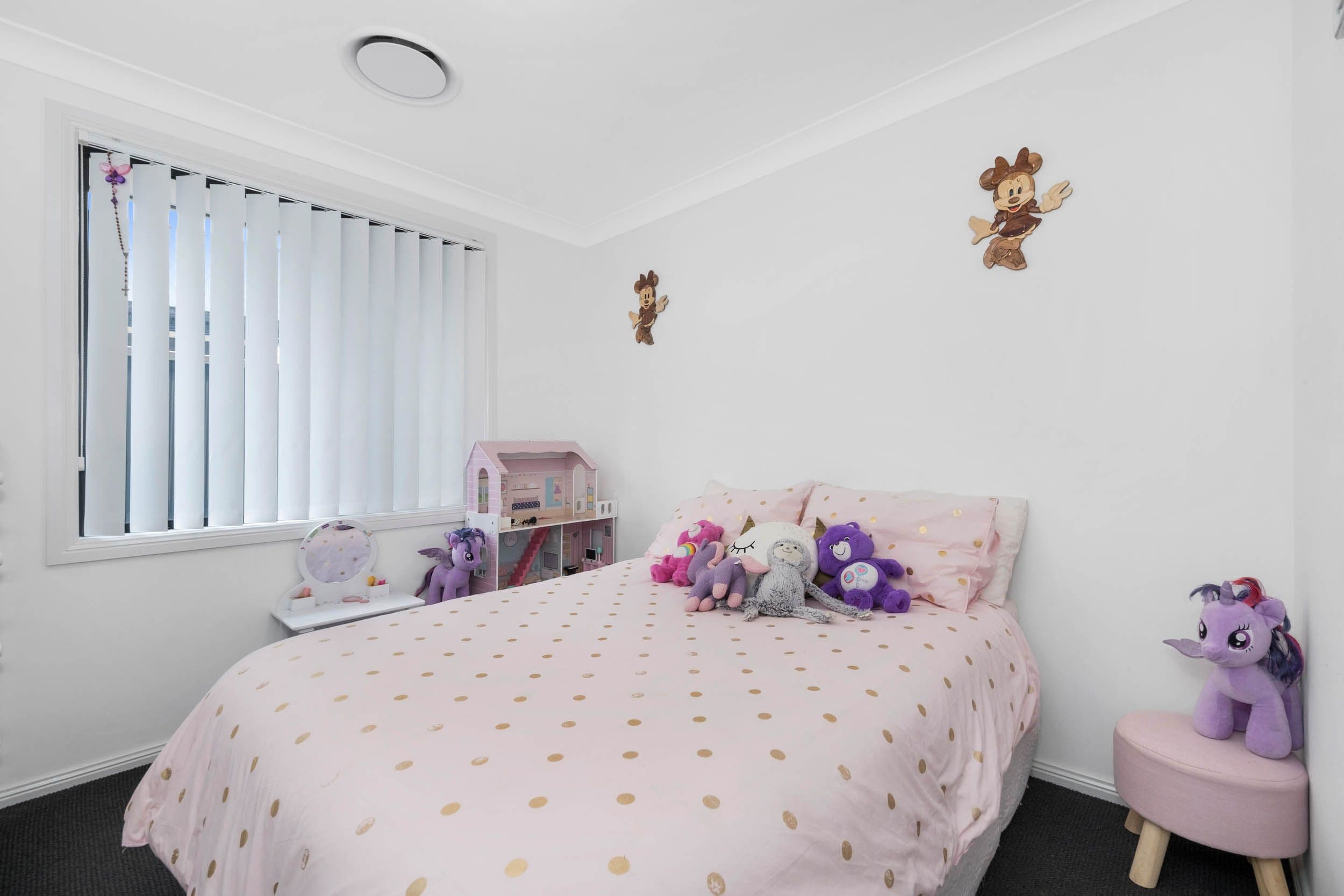 2/37 Vanderville Street, The Oaks NSW 2570, The Oaks - Thumbnail 6