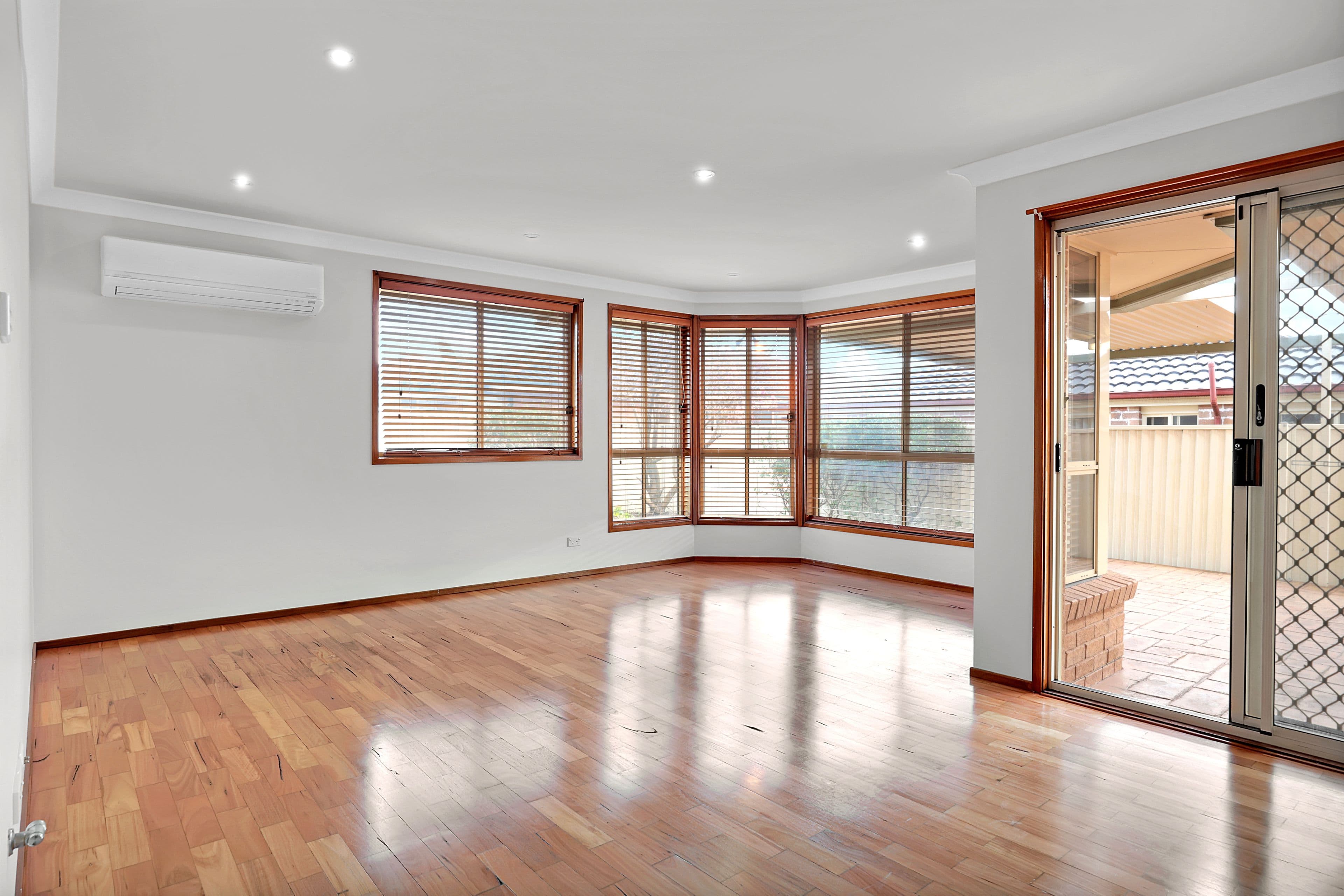 3 Ballybunnion Terrace, Glenmore Park NSW 2745, Glenmore Park - Thumbnail 4