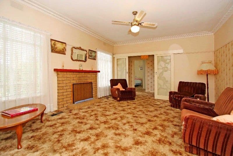 23 Duncan Avenue, GREENSBOROUGH VIC 3088, Greensborough - Thumbnail 2