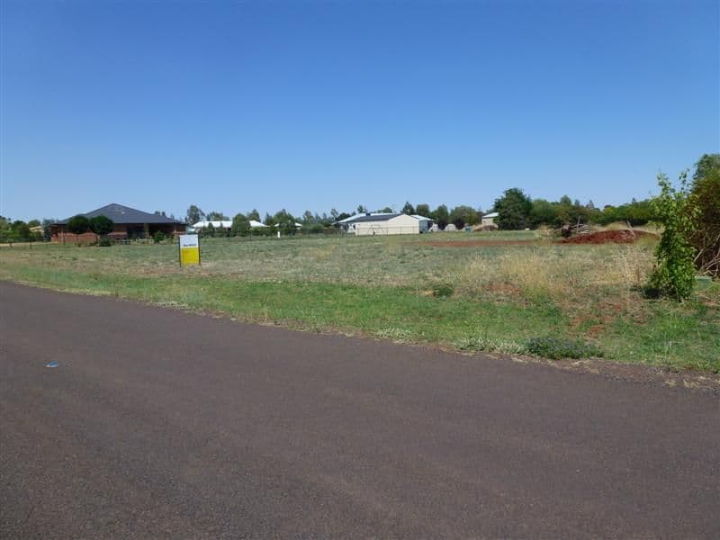 3 Chondelle Place, DUBBO NSW 2830, Dubbo - Thumbnail 2
