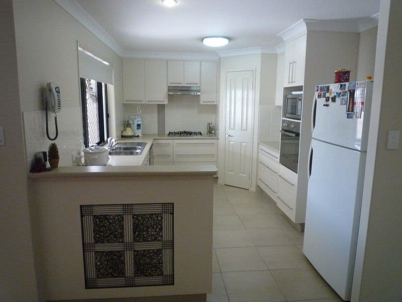 7 Honeyeater Court, WOODGATE QLD 4660, Woodgate - Thumbnail 8