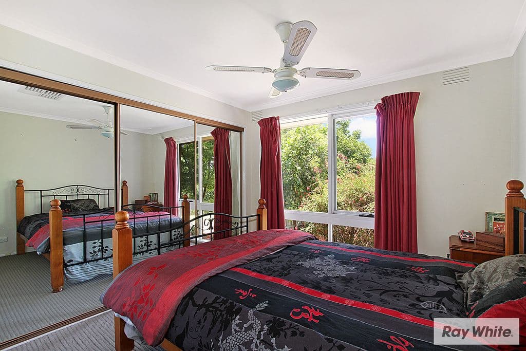 11 EASTWOOD Crescent, Mooroolbark VIC 3138, Mooroolbark - Thumbnail 6