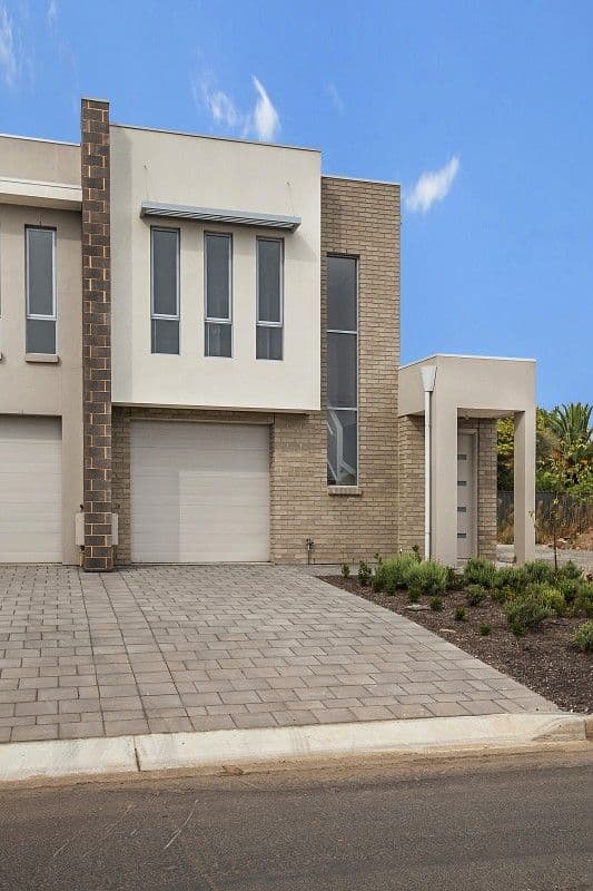 2A Robin Street, PORT NOARLUNGA SOUTH SA 5167, Port Noarlunga South - Image 1