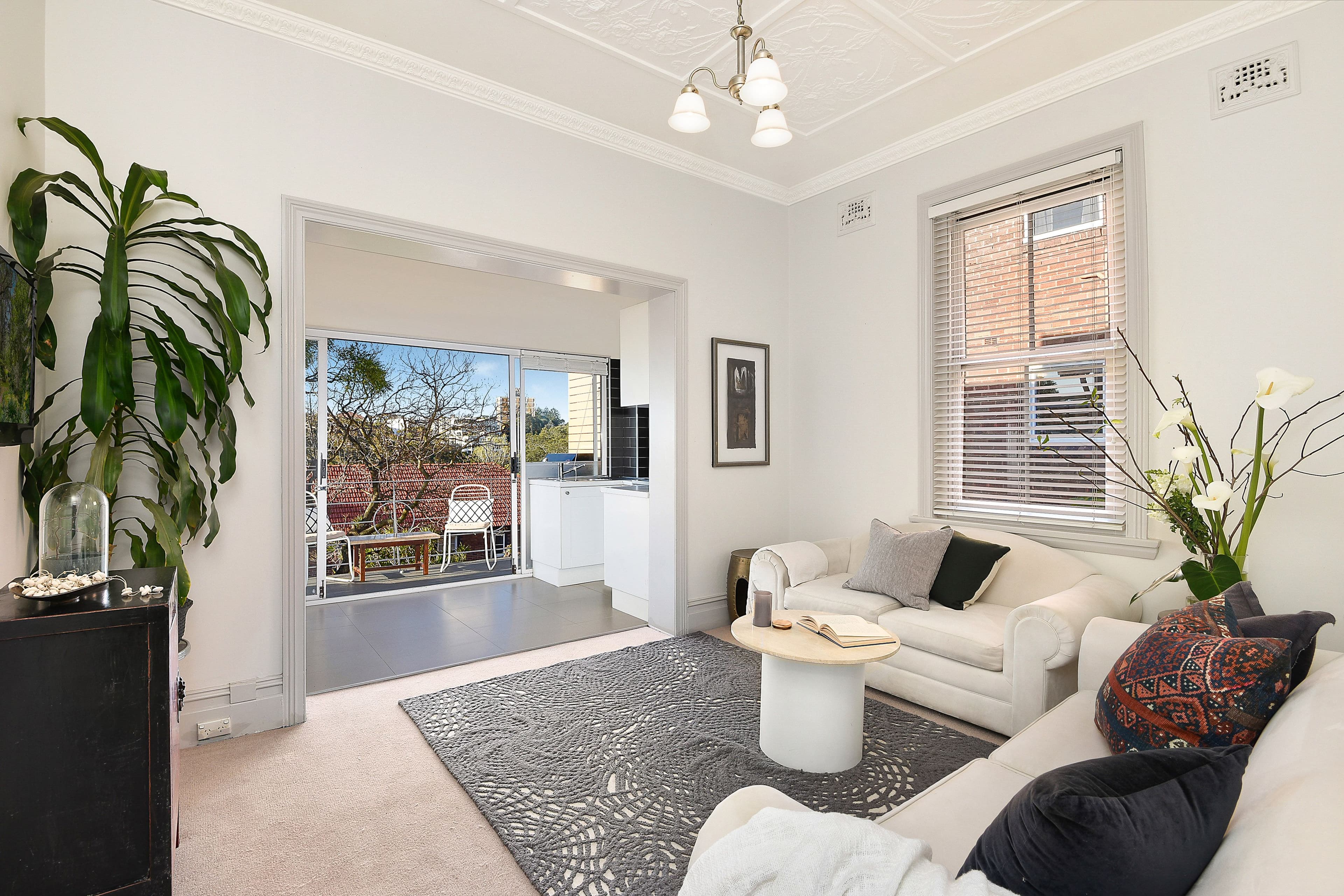 5 Edgecliff Road, Woollahra - Thumbnail 2