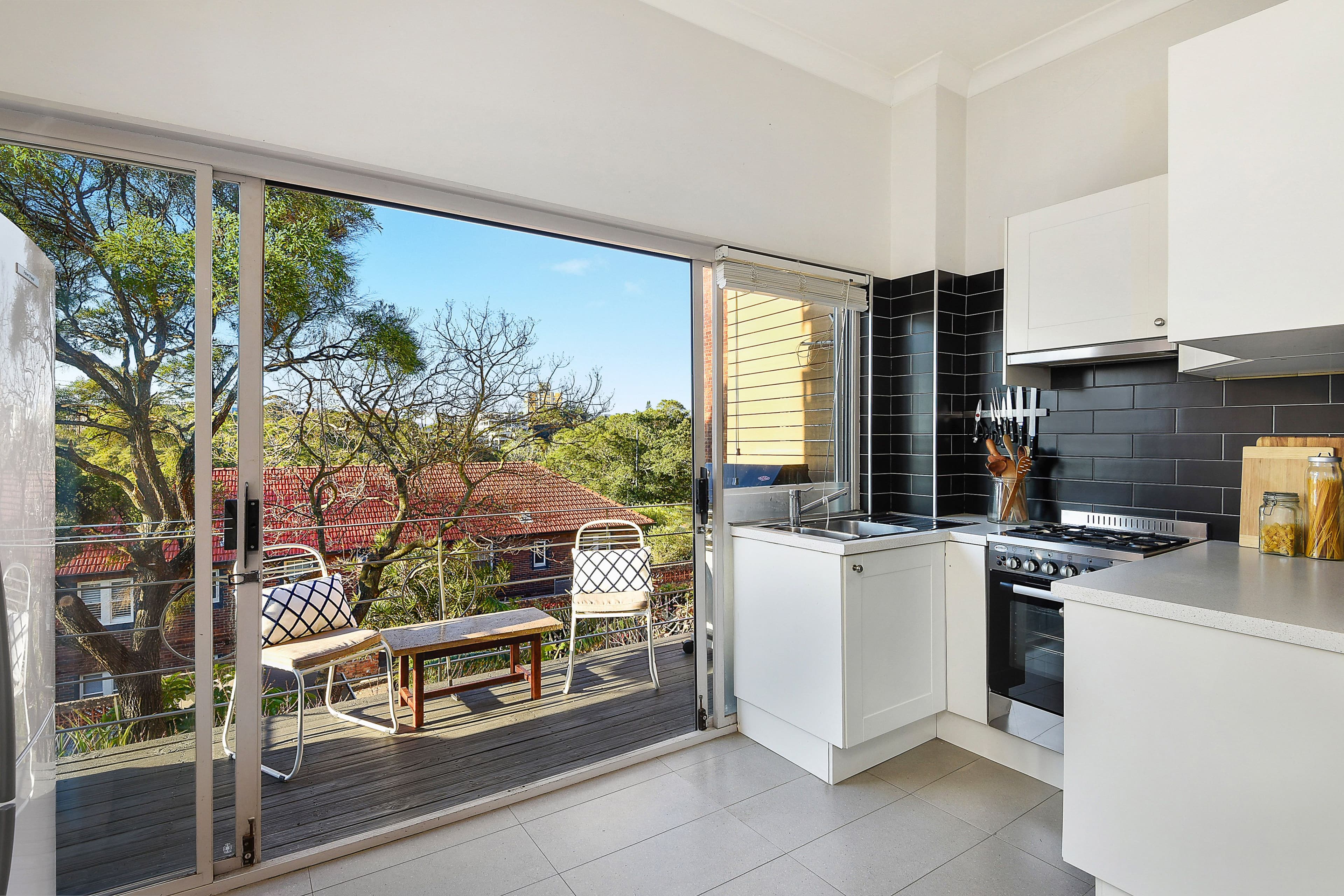5 Edgecliff Road, Woollahra - Thumbnail 4