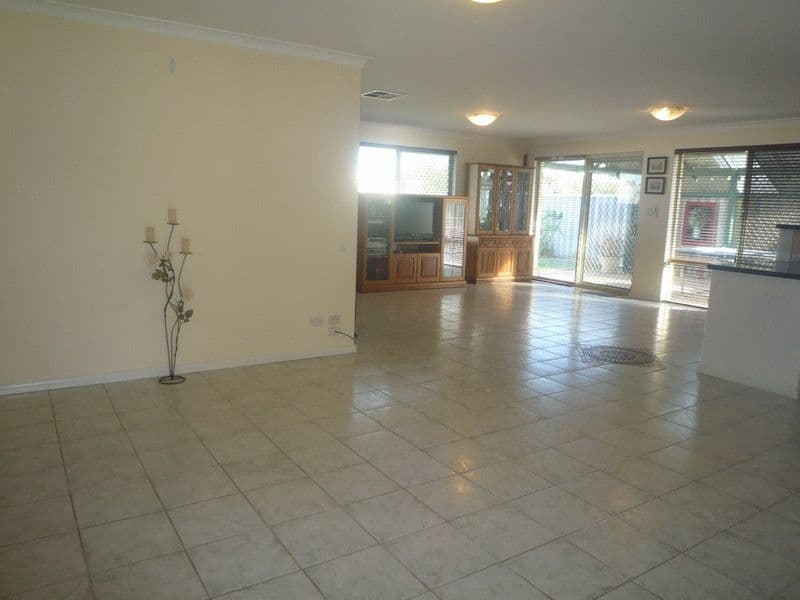 3 Binar Court, SOUTH GUILDFORD WA 6055, South Guildford - Thumbnail 4
