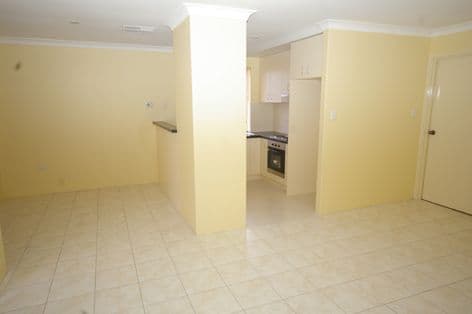 8 Daydream Street, Redland Bay, QLD, 4165, Redland Bay - Thumbnail 2