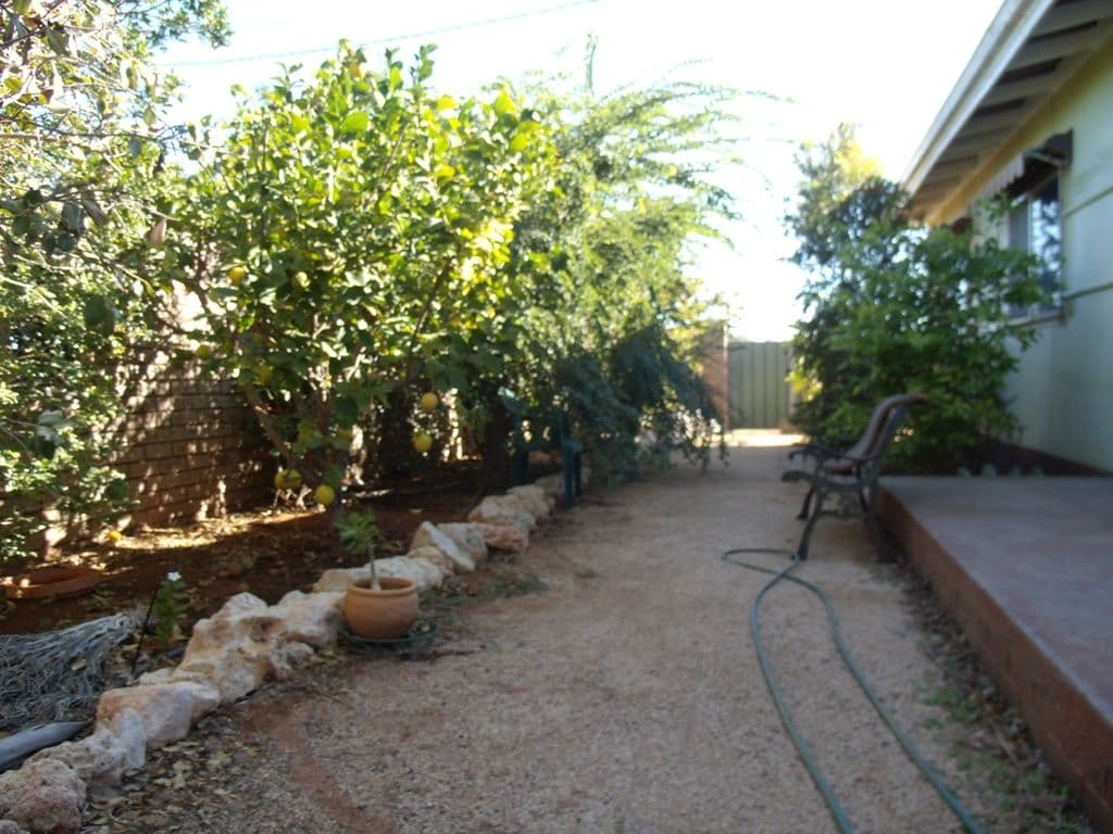 1 Smith Street, CARNARVON WA 6701, East Carnarvon - Thumbnail 3