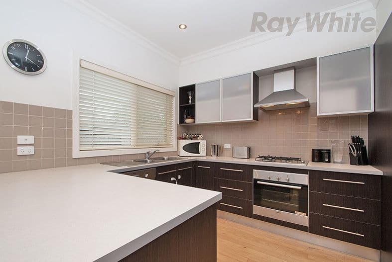 4 FREEMAN Street, Ringwood East VIC 3135, Ringwood East - Thumbnail 3