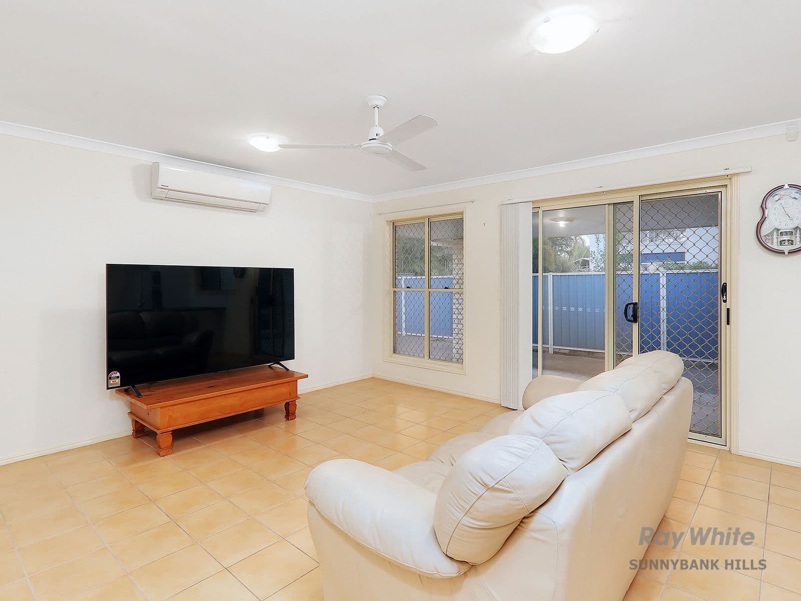128 Waterbrooke Circuit, Drewvale QLD 4116, Drewvale - Thumbnail 2
