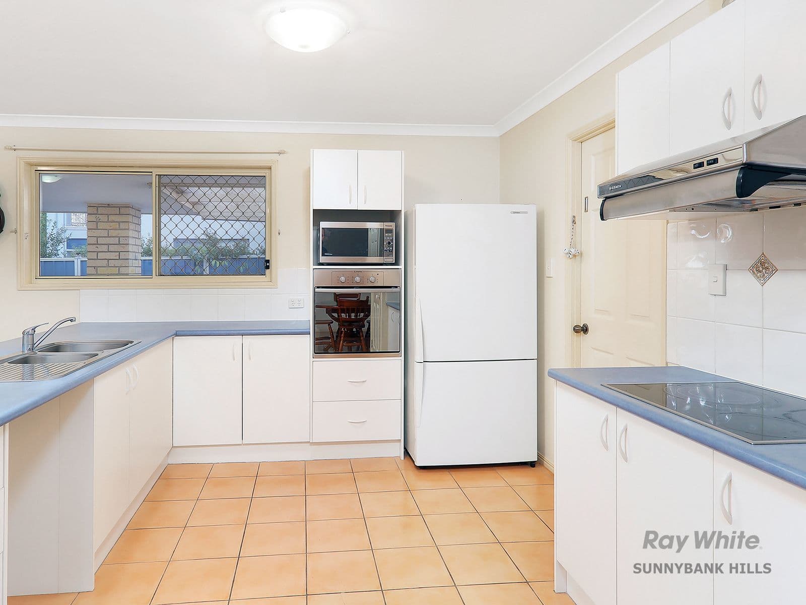 128 Waterbrooke Circuit, Drewvale QLD 4116, Drewvale - Thumbnail 5