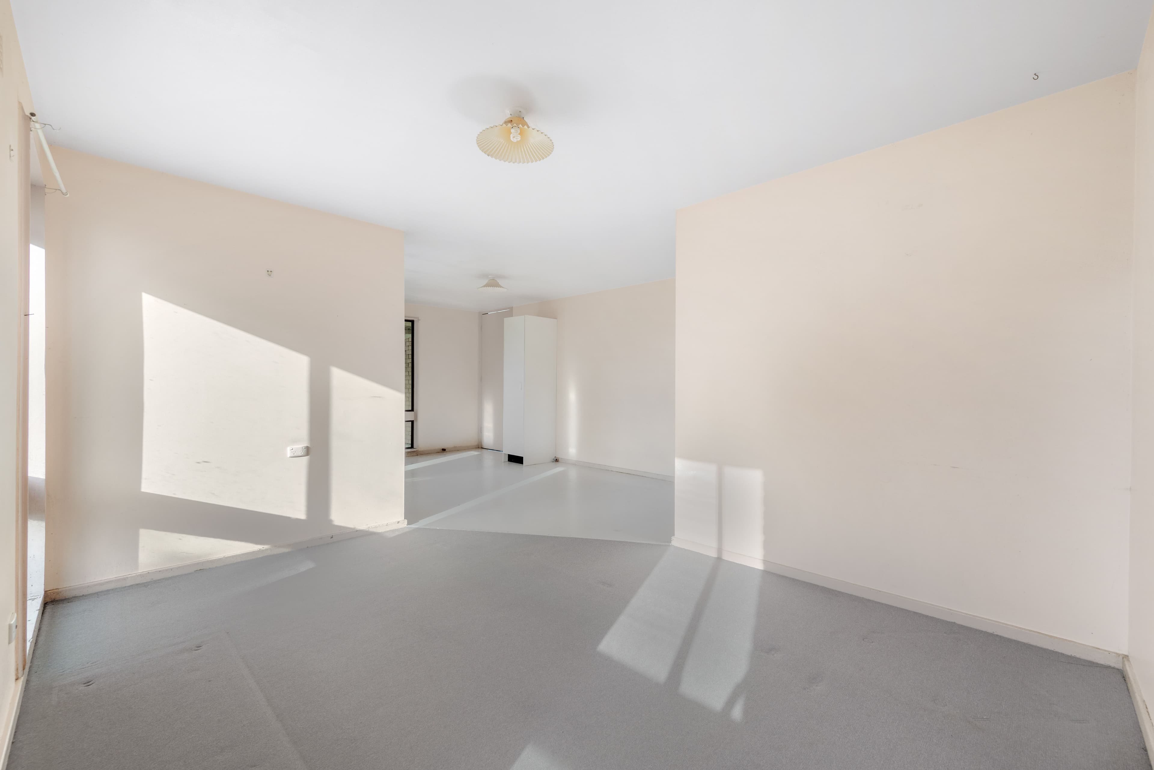 296 Riverside Drive, Airds NSW 2560, Airds - Thumbnail 2