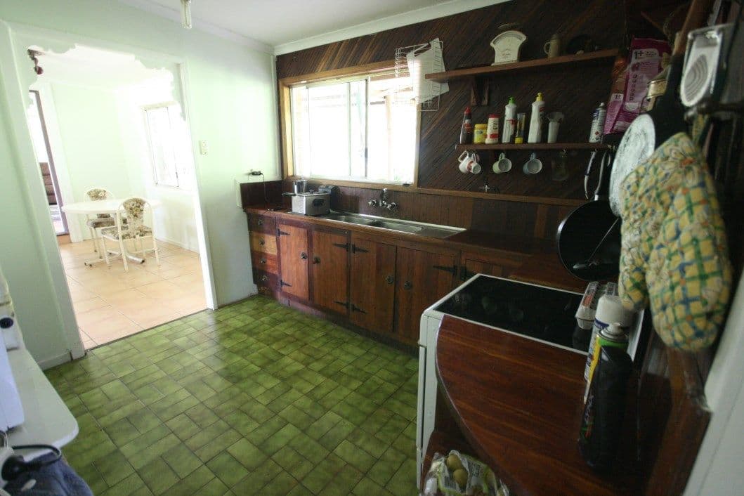 18 Kippen Road, Sarina QLD 4737, Sarina - Thumbnail 3