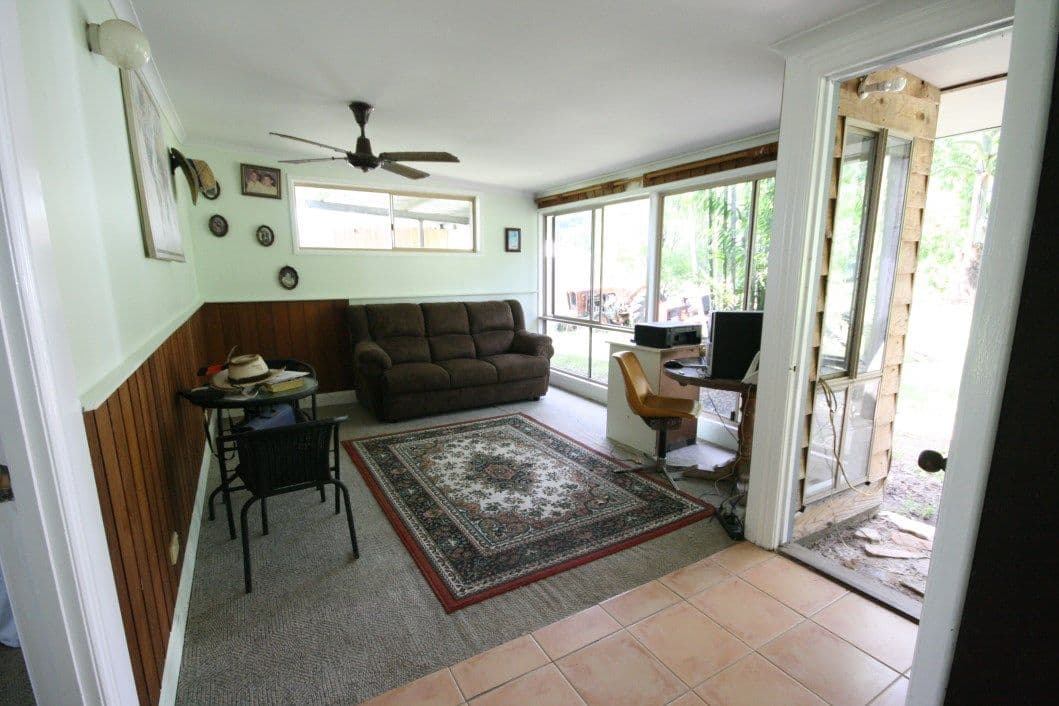 18 Kippen Road, Sarina QLD 4737, Sarina - Thumbnail 4