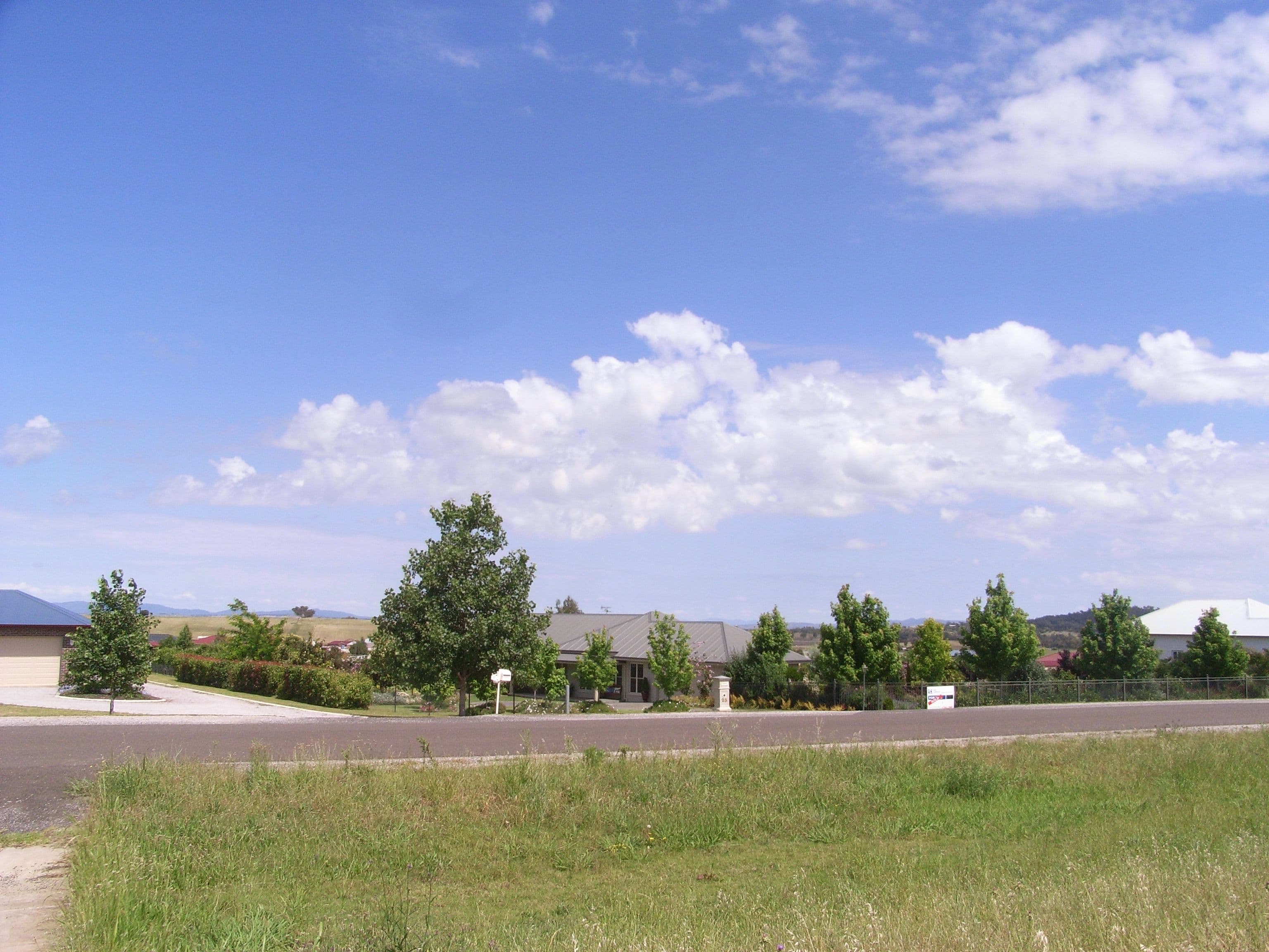 16 Barrington Drive, TAMWORTH NSW 2340, Tamworth - Thumbnail 4
