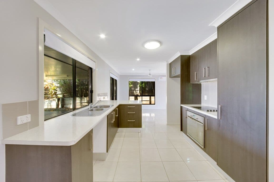 11 Spence Court, Kirkwood QLD 4680, Kirkwood - Thumbnail 3