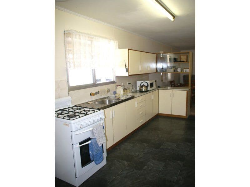 109 Thurk Street, RENMARK SA 5341, Renmark - Thumbnail 3