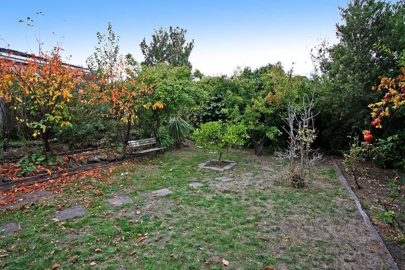 14 Elizabeth Street, HIGHTON VIC 3216, Highton - Thumbnail 3