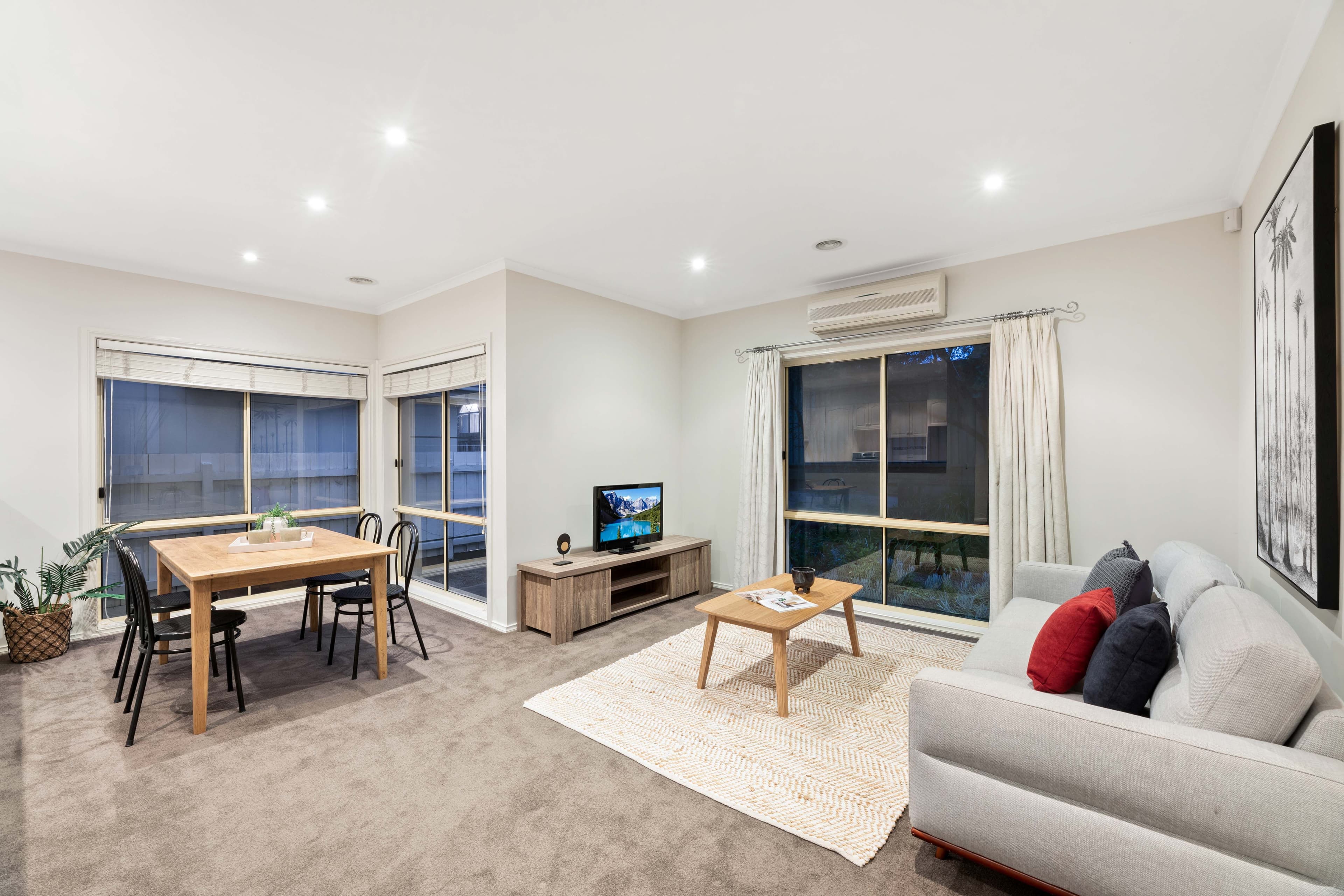 2 Conservatory Drive, Burwood VIC 3125, Burwood - Thumbnail 6