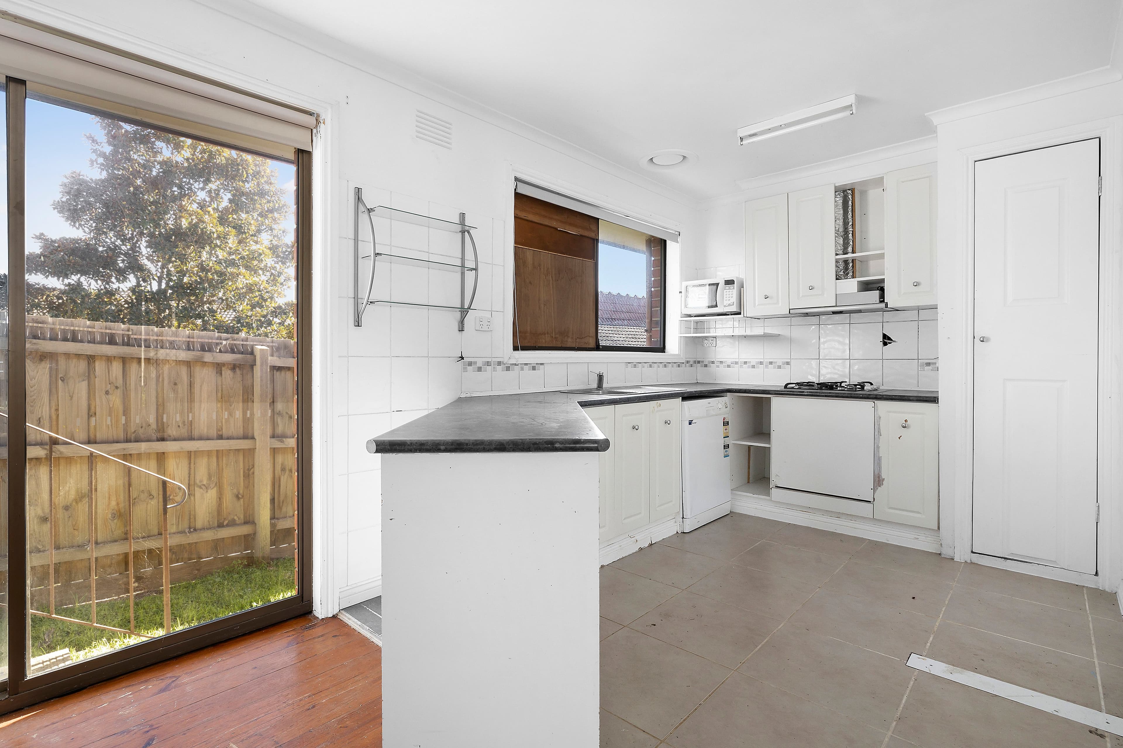 5 Rassay Court, Frankston VIC 3199, Frankston - Thumbnail 2
