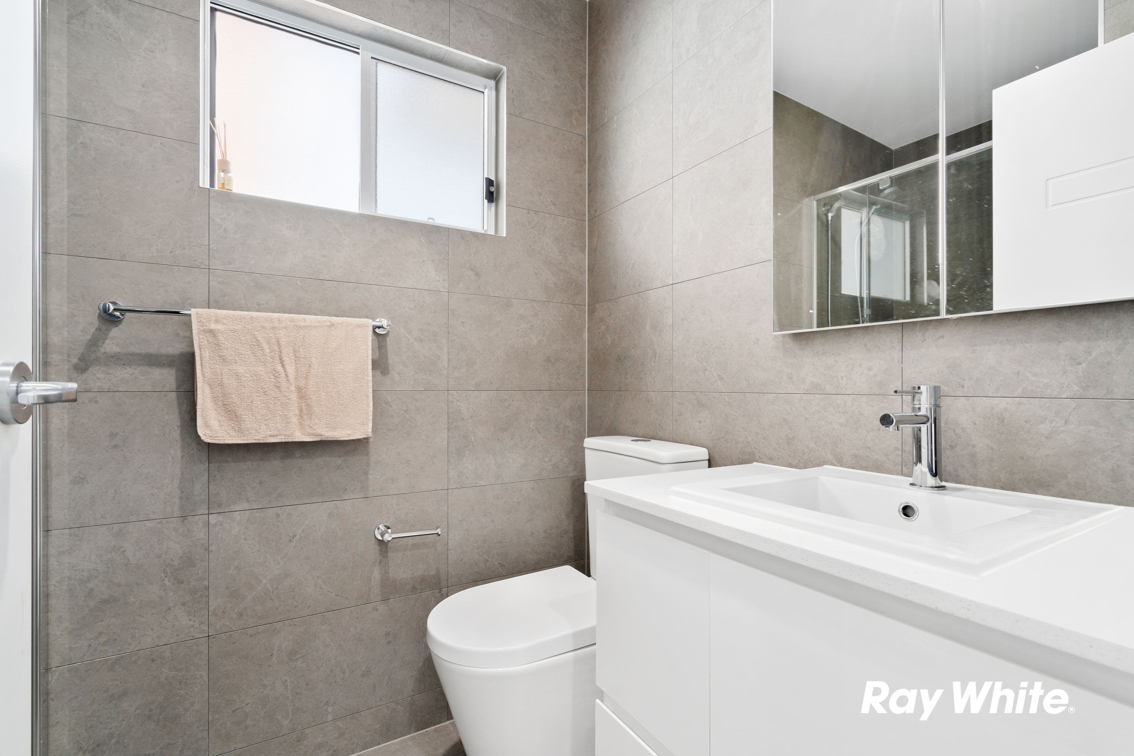 2 Julie Street, Blacktown NSW 2148, Blacktown - Thumbnail 5