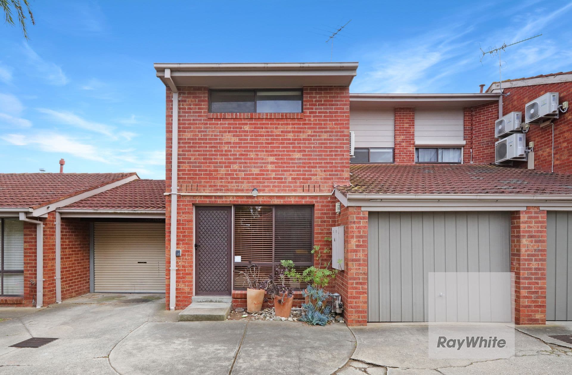 366 Melrose Drive, Tullamarine VIC 3043, Tullamarine - Thumbnail 2