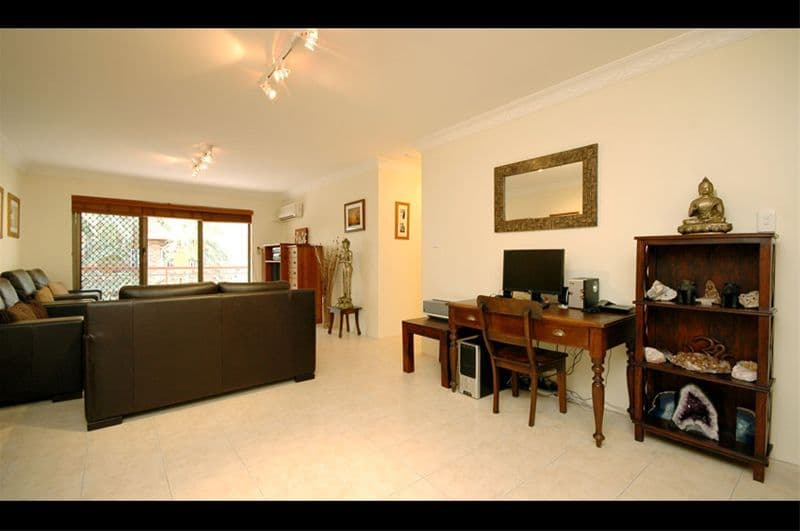 12  Cintra Road, BOWEN HILLS QLD 4006, Bowen Hills - Thumbnail 2