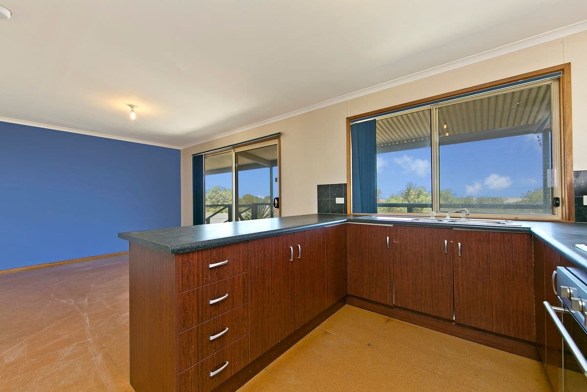 145 The Esplanade, Thompson Beach SA 5501, Thompson Beach - Thumbnail 6