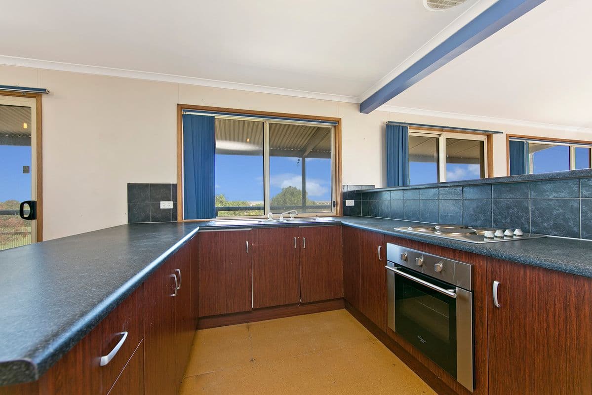 145 The Esplanade, Thompson Beach SA 5501, Thompson Beach - Thumbnail 7