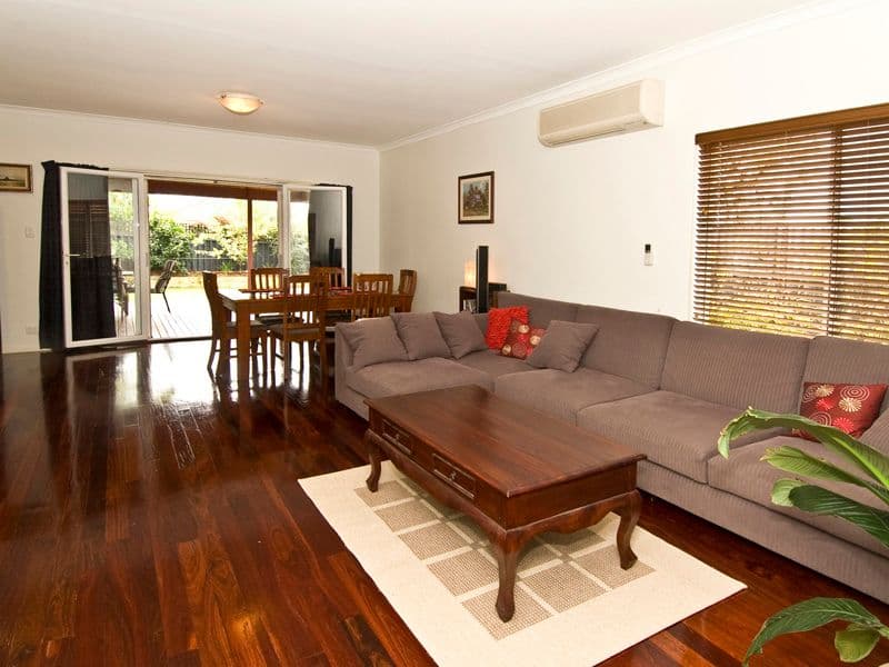 4 Leyland Street, ST JAMES WA 6102, St James - Thumbnail 2