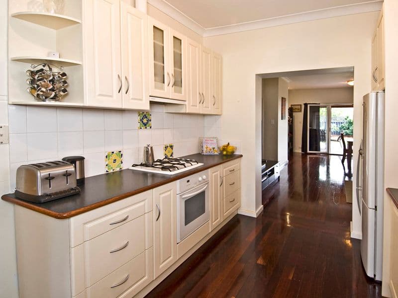 4 Leyland Street, ST JAMES WA 6102, St James - Thumbnail 7