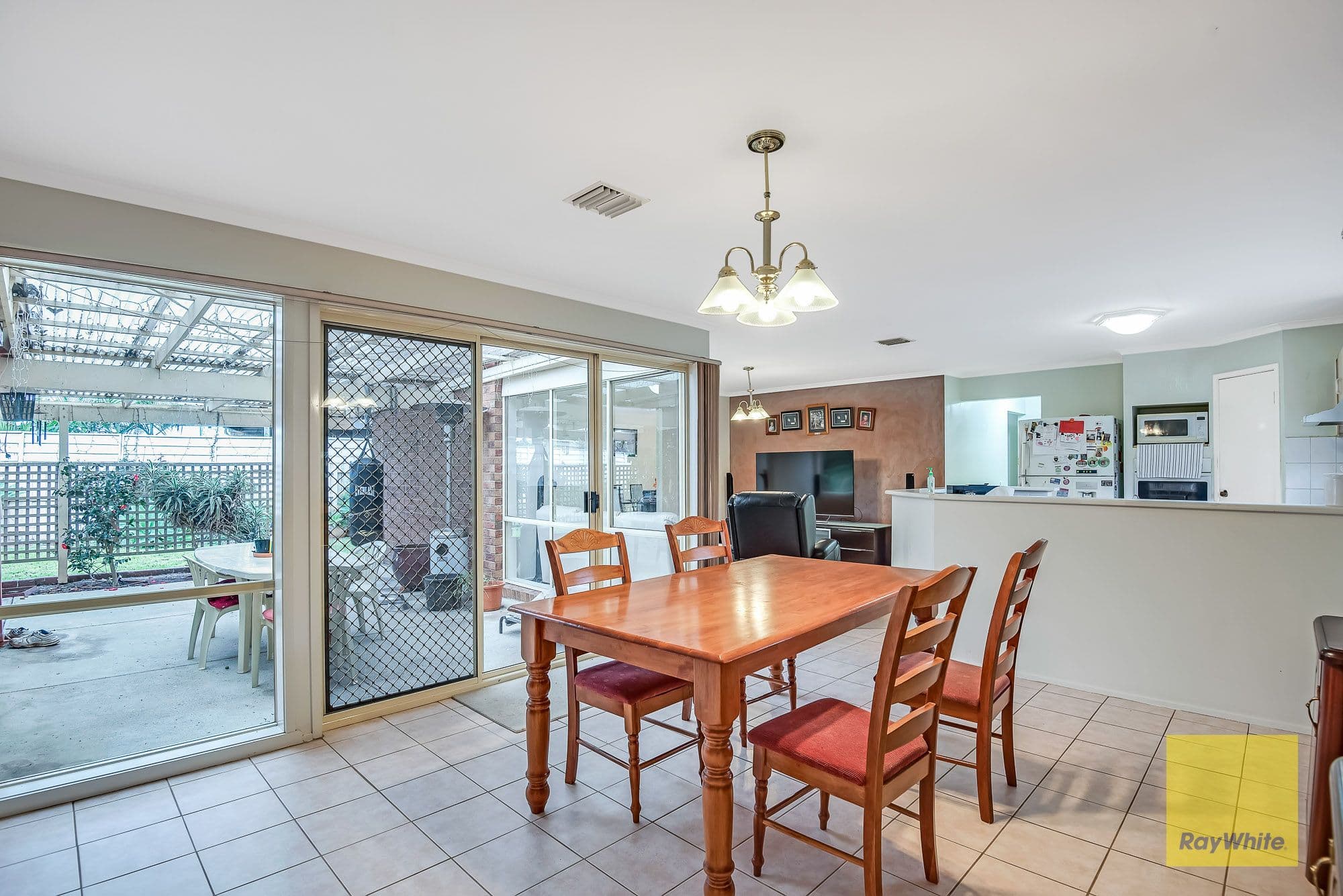 26 Dongala Drive, Werribee VIC 3030, Werribee - Thumbnail 4
