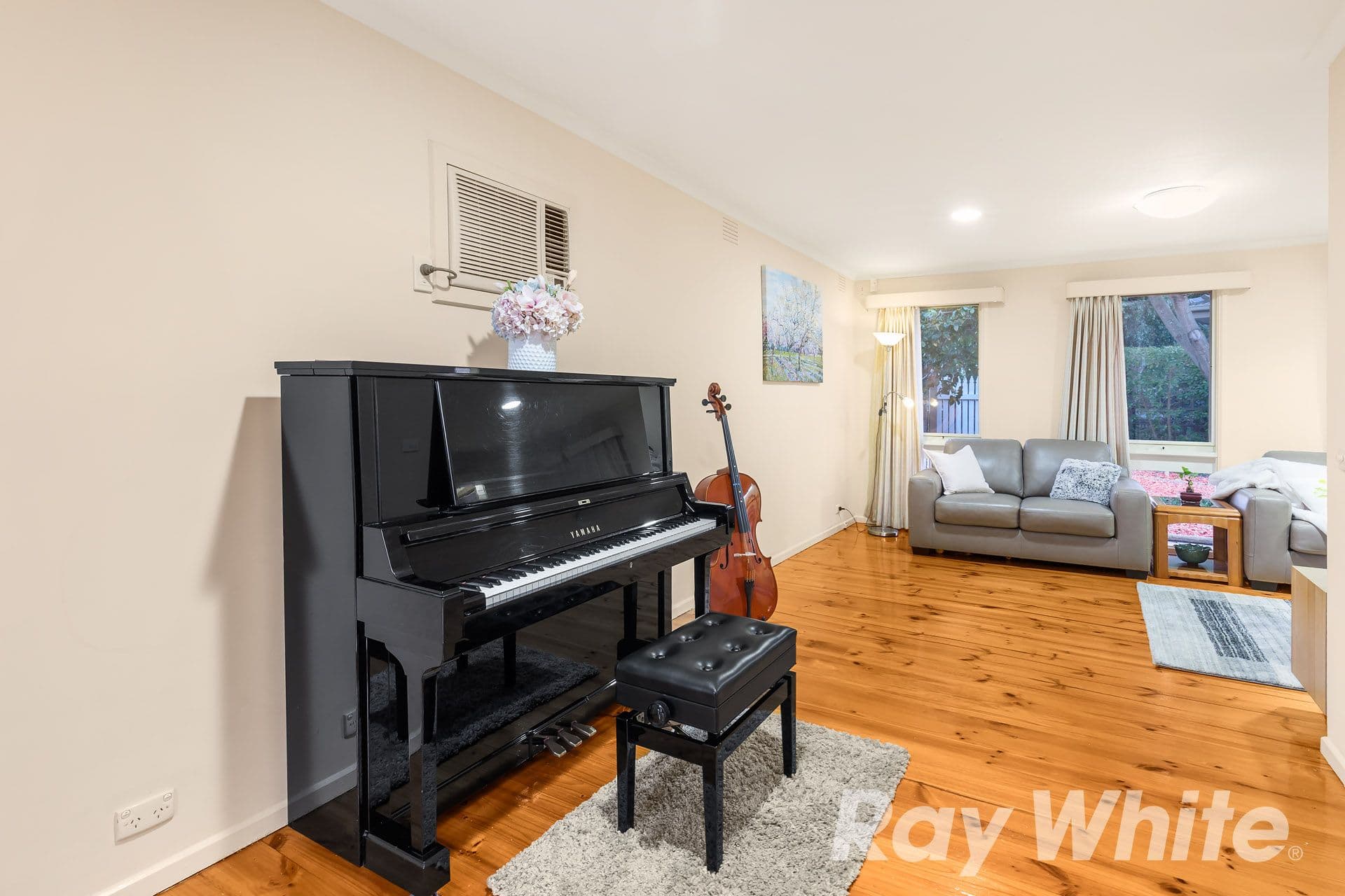 9 Birchfield Crescent, Wantirna VIC 3152, Wantirna - Thumbnail 3