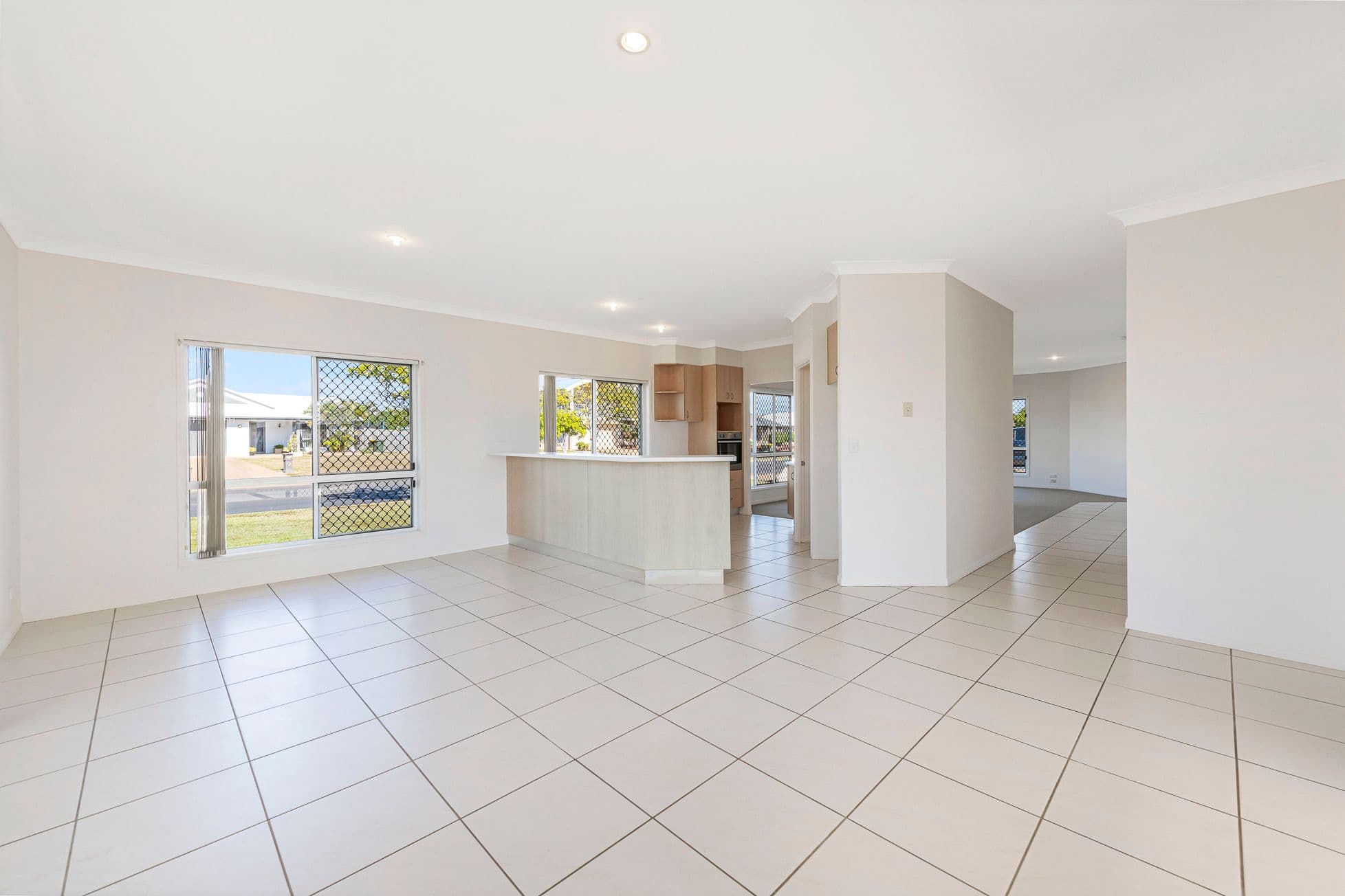 54 Bisdee Street, Coral Cove QLD 4670, Coral Cove - Thumbnail 8