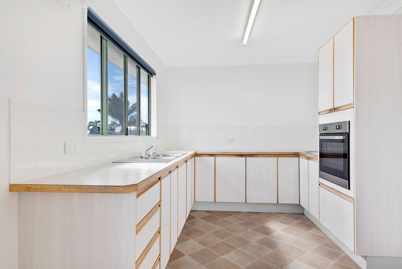 48 Dolphin Crescent, Taranganba QLD 4703, Taranganba - Thumbnail 5