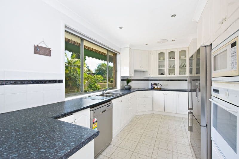 21 Leichhardt Crescent, SYLVANIA NSW 2224, Sylvania - Thumbnail 3