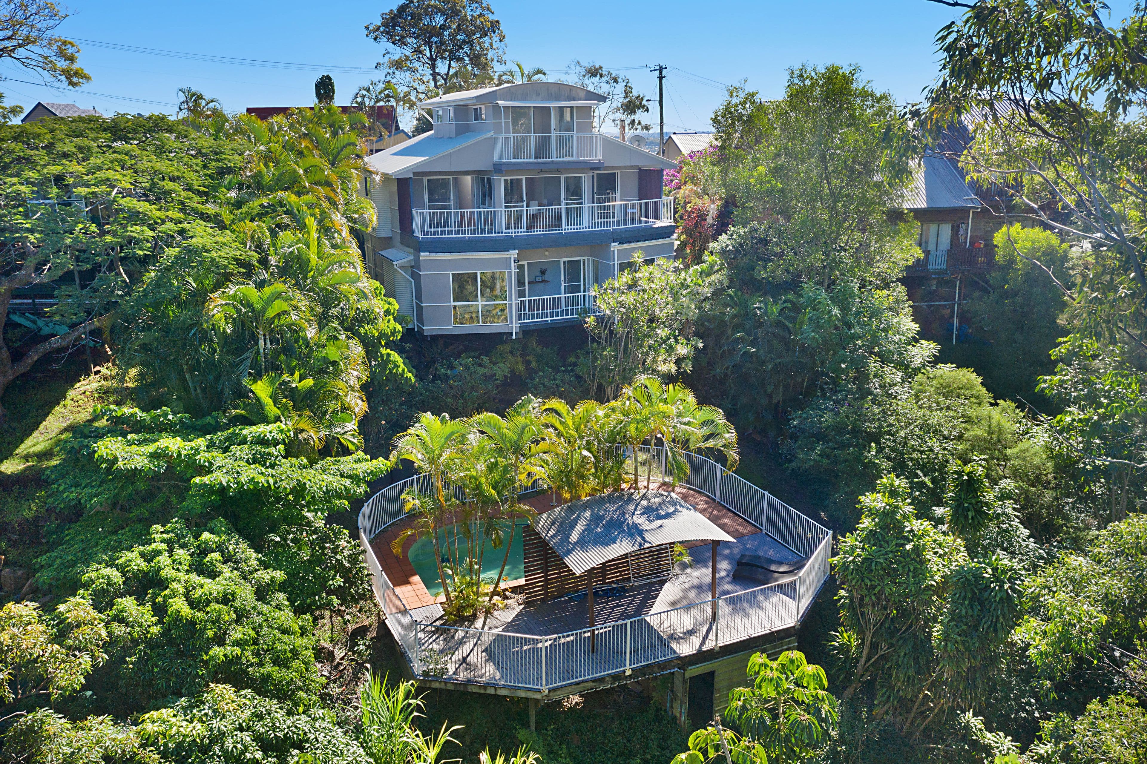 15 Tanjenong Place, Burleigh Heads QLD 4220, Burleigh Heads - Image 1