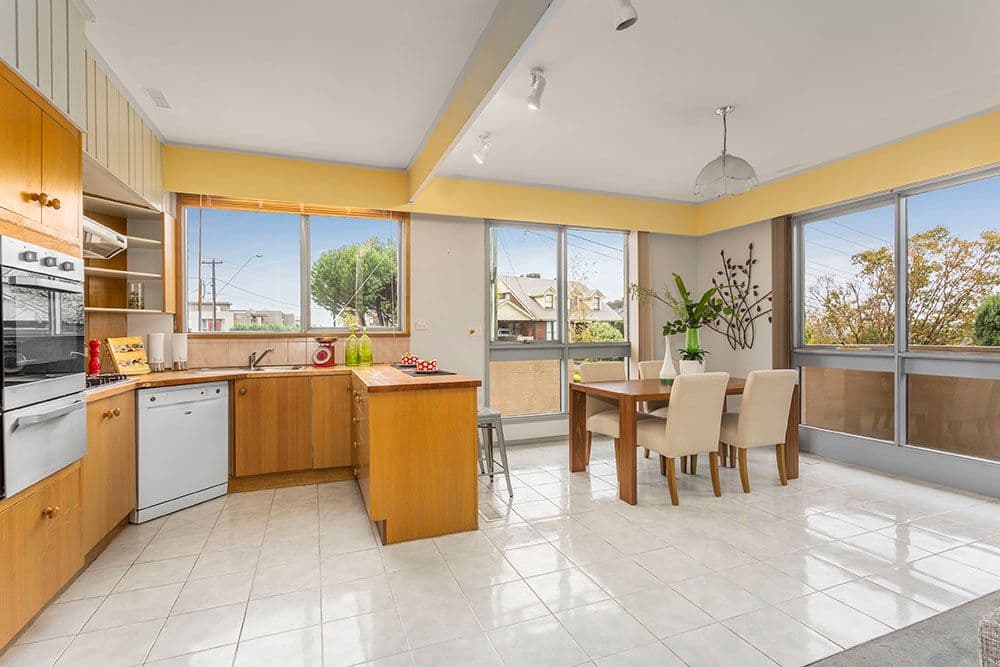 2 Fyfe Drive, Templestowe Lower VIC 3107, Templestowe Lower - Thumbnail 3