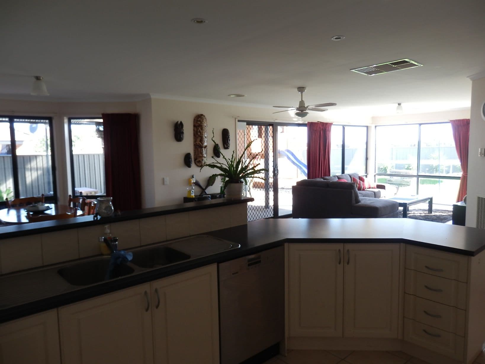23 Jamieson Drive, ECHUCA VIC 3564, Echuca - Thumbnail 2