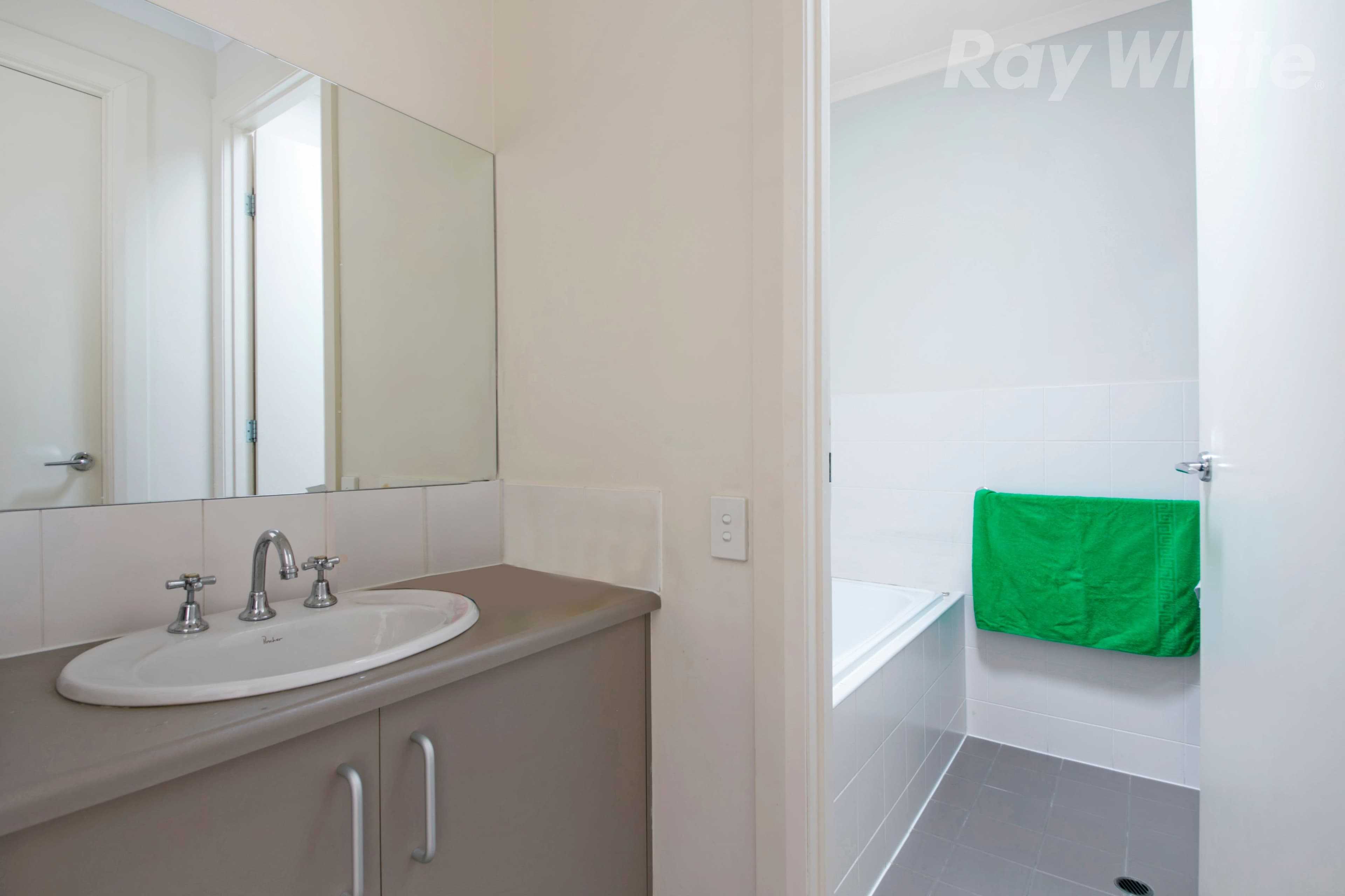 14 Robinson Street, Mawson Lakes SA 5095, Mawson Lakes - Thumbnail 5
