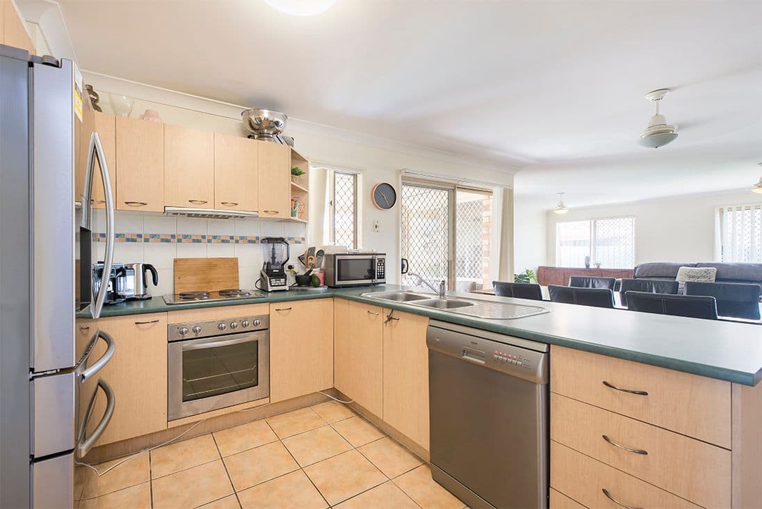 3 Farzana Place, Underwood QLD 4119, Underwood - Thumbnail 2