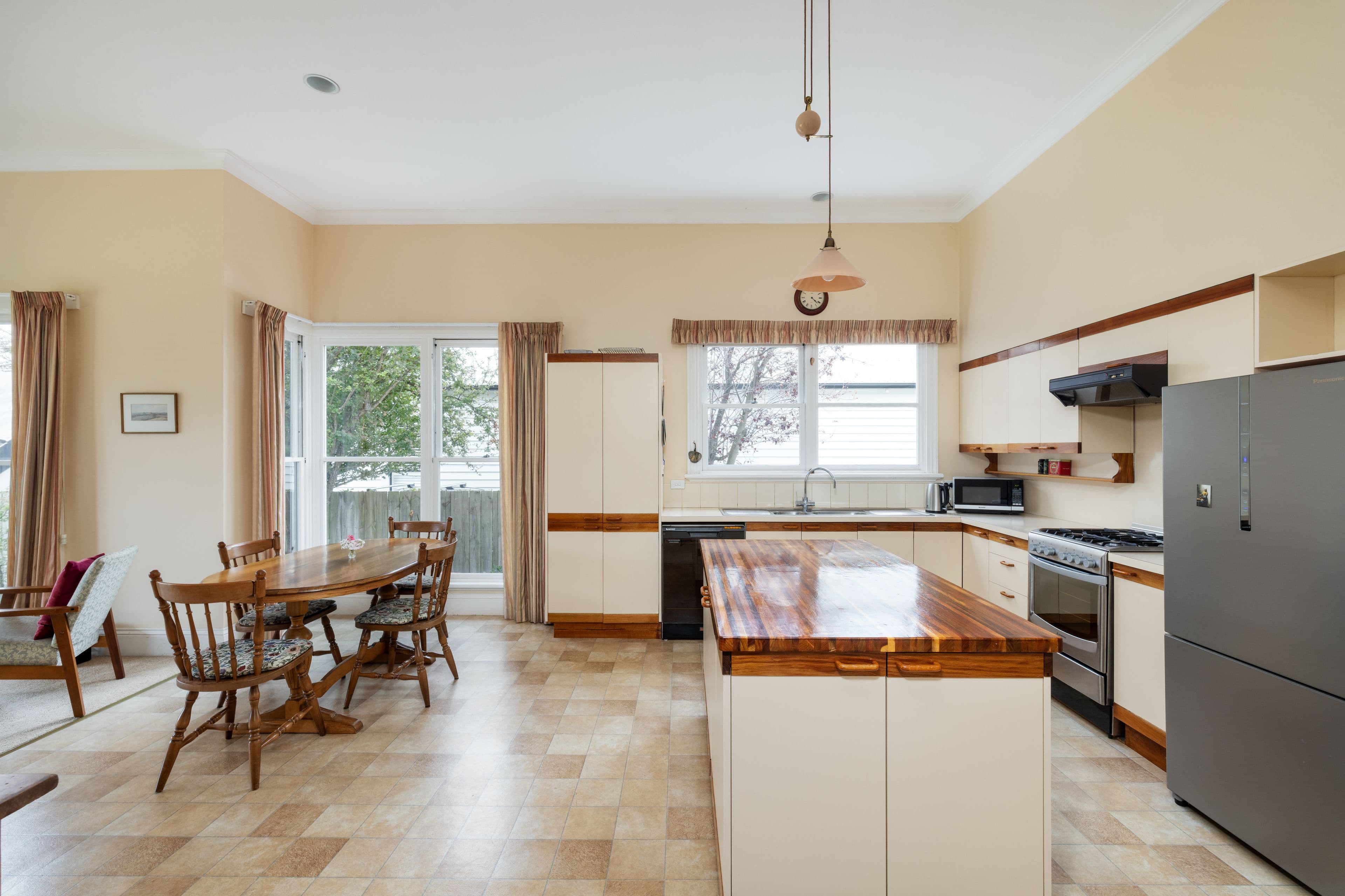 13 Canterbury Road, Warrnambool VIC 3280, Warrnambool - Thumbnail 6
