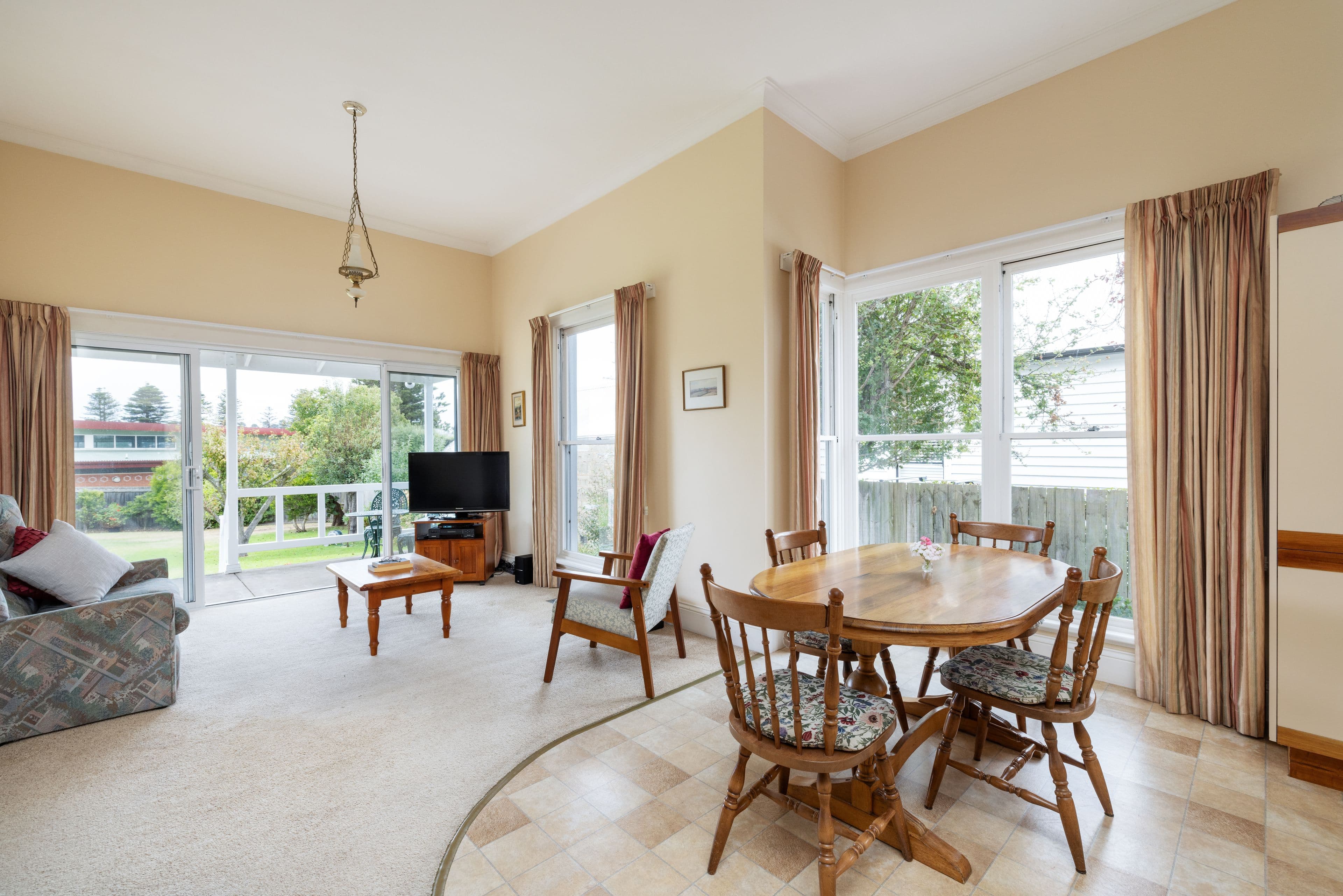 13 Canterbury Road, Warrnambool VIC 3280, Warrnambool - Thumbnail 7